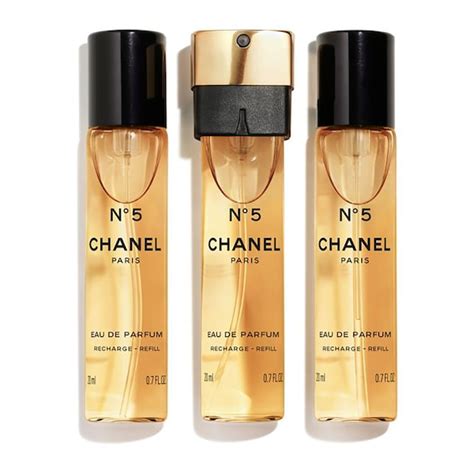 porta vaporizzatore da borsetta chanel|CHANEL N°5 EAU DE TOILETTE VAPORIZZATORE .